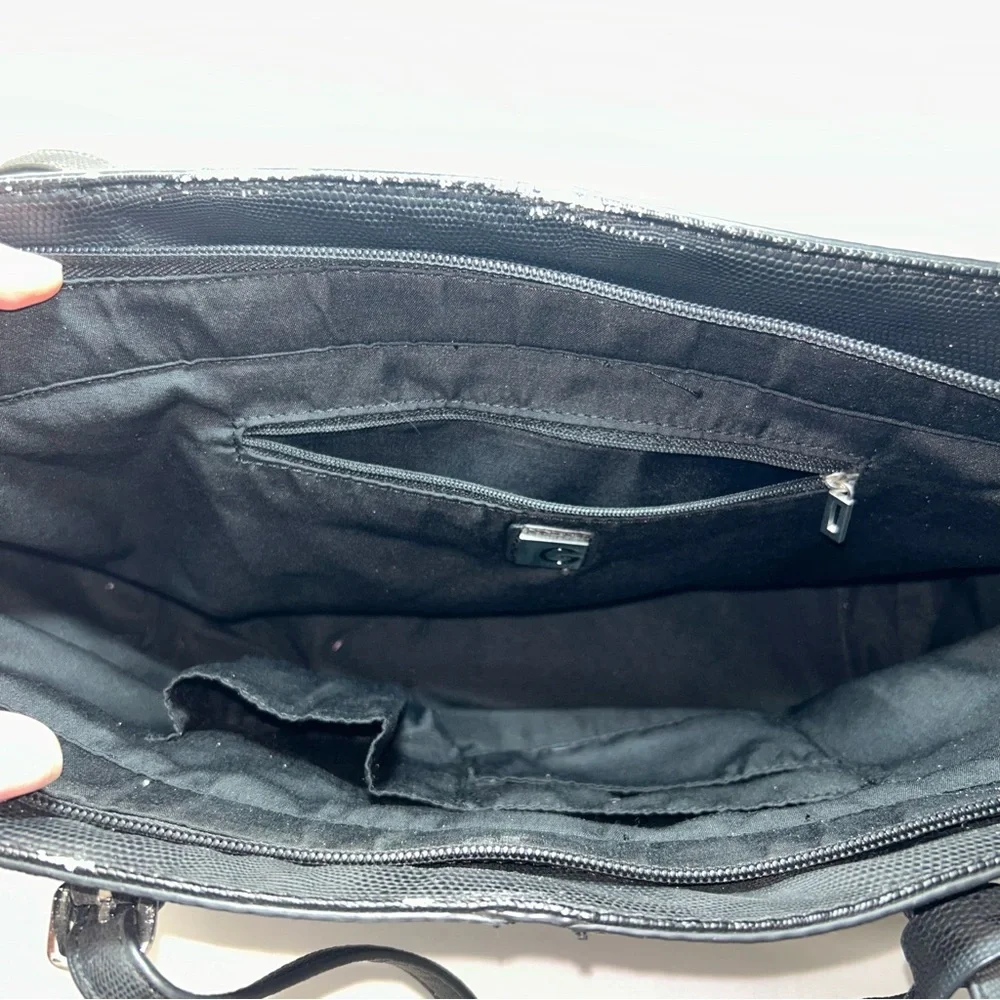 G by Guess Purse Black Leather Tote Bag over the shoulder Silver Accents